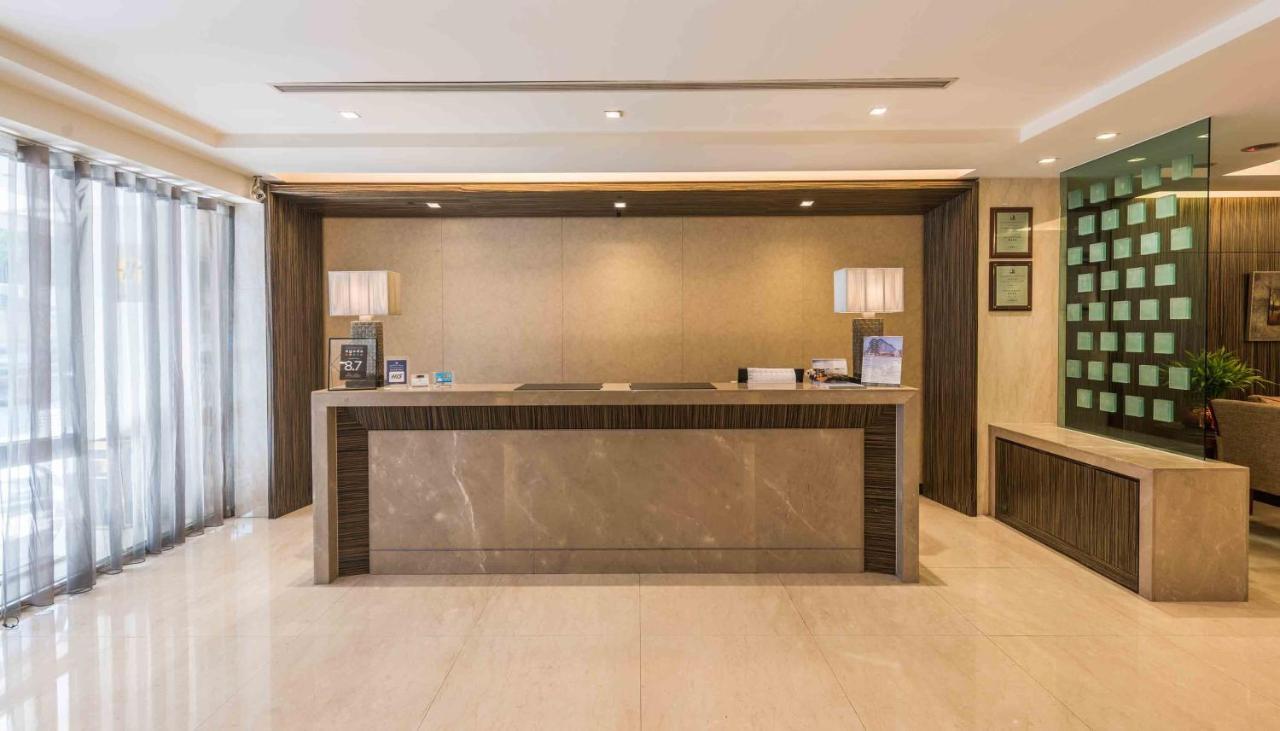 Royal Biz Taipei Hotel Exterior photo